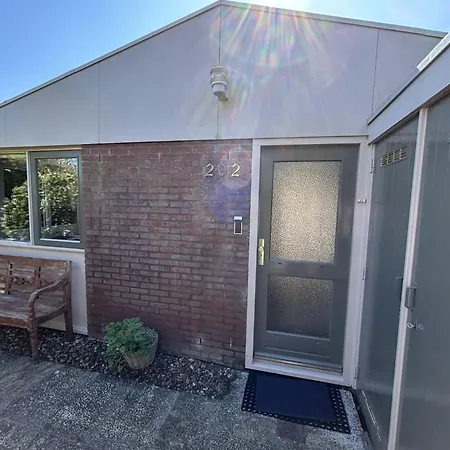 Im Maritimen Flair Mit Privatem Garten