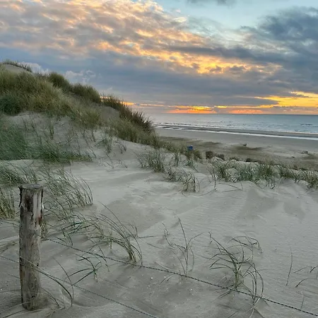 Vakantiehuis Im Maritimen Flair Mit Privatem Garten Warmenhuizen