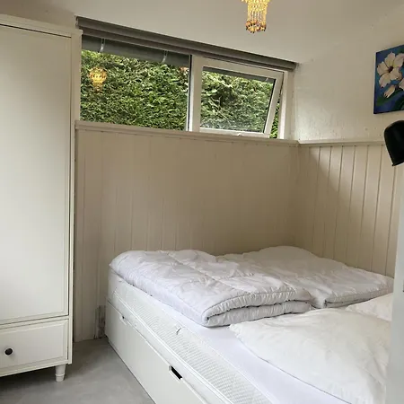 Im Maritimen Flair Mit Privatem Garten בית נופש Warmenhuizen
